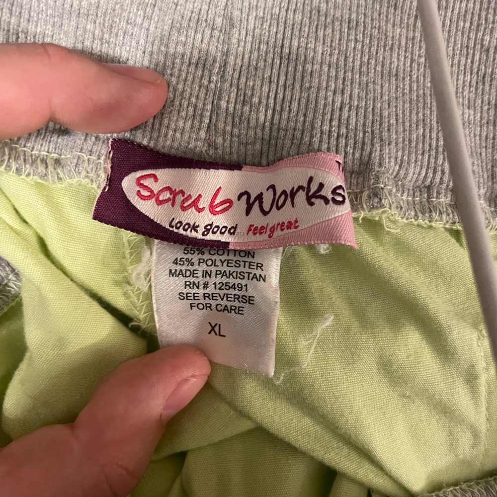 Scrub pants